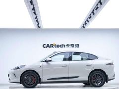IM Motors Zhiji LS6 Lingxi Intelligent Driving Edition - фото 2