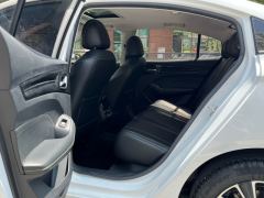 Roewe MG i5 1.5L CVT Platinum Edition - ფოტო 11