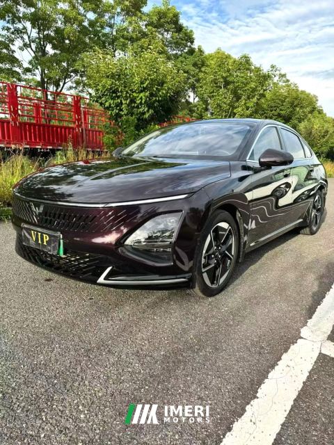 2024 Wuling Starlight PHEV Edition 1.5L 150km Version - автомобиль из Китая