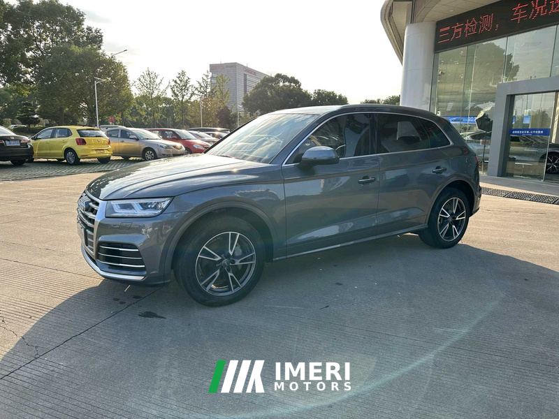 Audi Q5L 40 TFSI Luxury Dynamic - ავტომობილი ჩინეთიდან