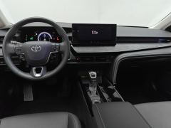 Toyota Camry Dual-Engine 2.0HGVP Luxury Edition - фото 16