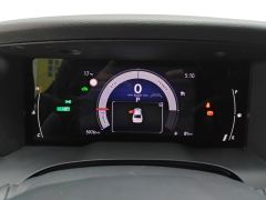 Toyota Camry Dual-Engine 2.0HGVP Luxury Edition - фото 20