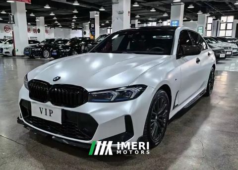 2026 BMW 3 Series 325i M Sport Package - ავტომობილი ჩინეთიდან