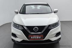 Nissan Qashqai 2.0L Smart Edition - фото 3