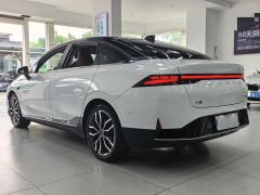 XPeng P5 460E - ფოტო 16