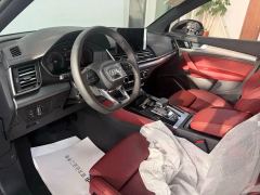 Audi Q5L quattro 45th Anniversary Heritage Edition 45 TFSI Luxury Dynamic Edition - фото 6