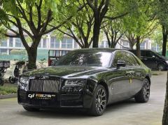 Rolls-Royce Ghost 6.7T Black Badge - фото 1