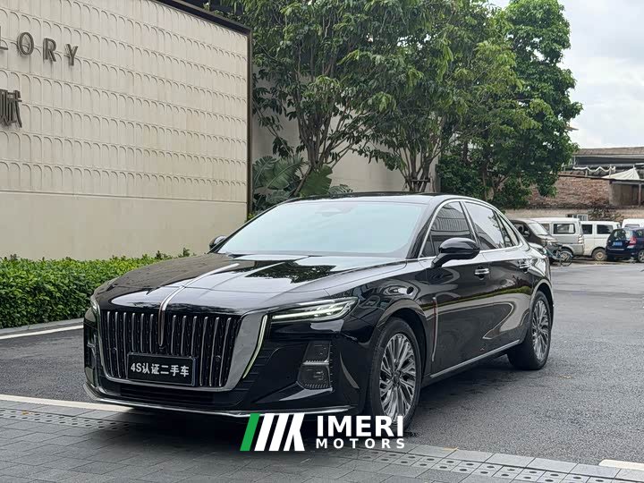 Hongqi H5 2023 2.0T automatic smart connected flag version