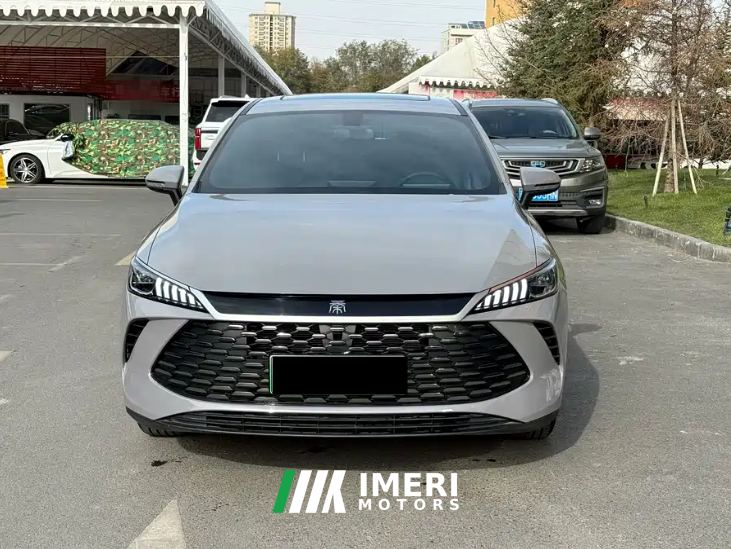 BYD Qin PLUS DM-i 1.5L 210km Elite Edition - автомобиль из Китая