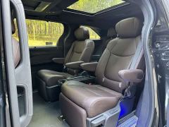 Toyota Sienna 2.5L Hybrid Platinum Edition - ფოტო 11