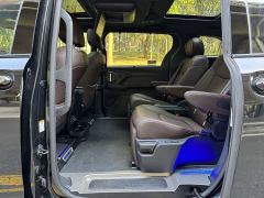 Toyota Sienna 2.5L Hybrid Platinum Edition - ფოტო 12