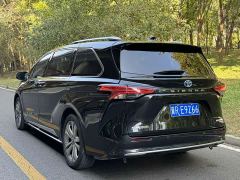 Toyota Sienna 2.5L Hybrid Platinum Edition - ფოტო 4