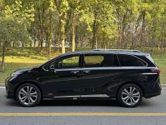 Toyota Sienna 2.5L Hybrid Platinum Edition - ფოტო 6