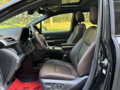 Toyota Sienna 2.5L Hybrid Platinum Edition - ფოტო 9