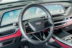 Cadillac XT5 2.0T Platinum - ფოტო 11