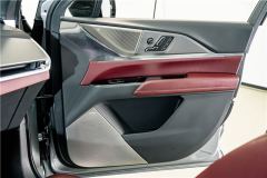 Cadillac XT5 2.0T Platinum - ფოტო 16