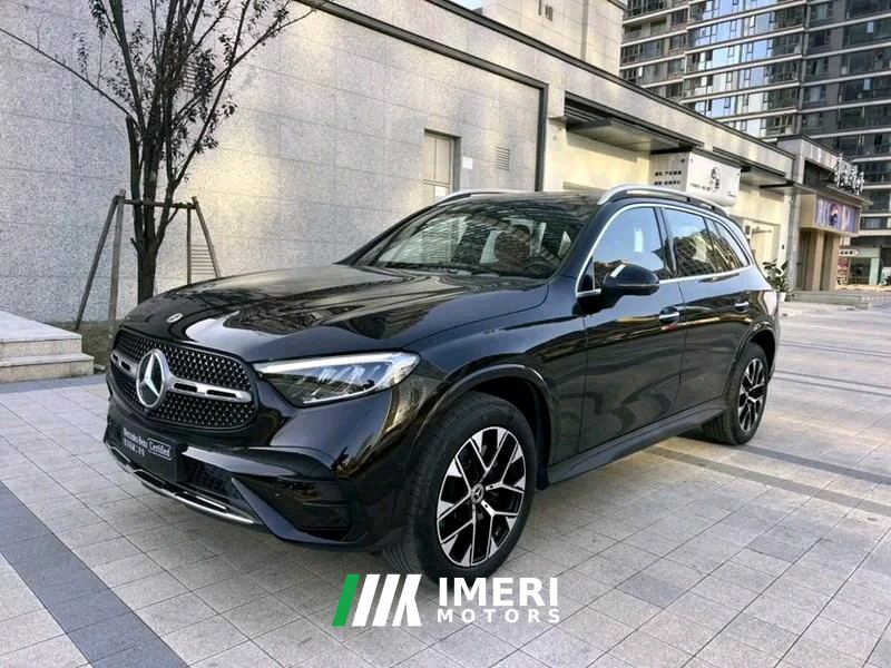 Mercedes-Benz GLC 300 L 4MATIC Dynamic 5-Seater