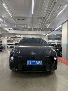 Li Auto i6 AWD Edition - photo 2