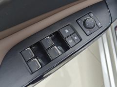 Lexus ES 200 Excellence Edition - фото 13