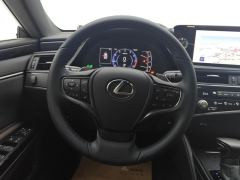 Lexus ES 200 Excellence Edition - фото 18