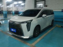 GAC Trumpchi M8 Master Series Dual-Engine 2.0T Flagship Edition 7-seater - фото 1