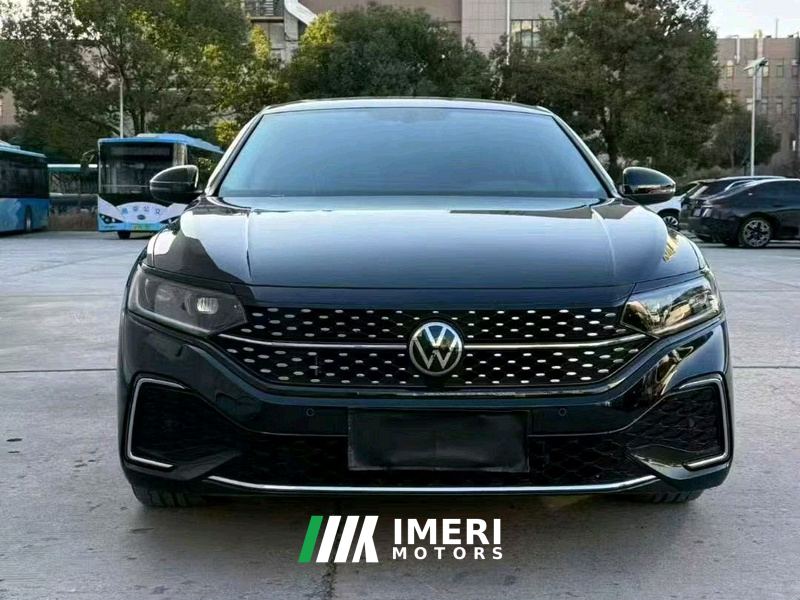 Volkswagen Passat 280TSI Elite Edition - car from China