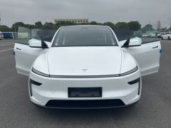 Tesla Model Y L 751km Long Range AWD - photo 2