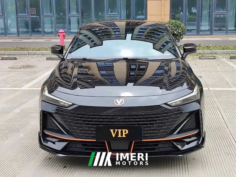 Changan UNI-V 1.5T Sport Edition - автомобиль из Китая