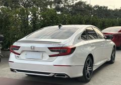 Honda Accord 260TURBO Premium Edition - photo 6