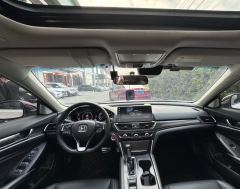 Honda Accord 260TURBO Premium Edition - photo 9