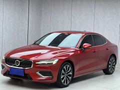 Volvo S60 B3 Smart Luxury Edition - ფოტო 1