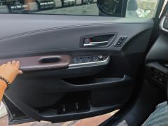 Toyota Sienna Dual-Engine 2.5L Platinum Edition - ფოტო 12