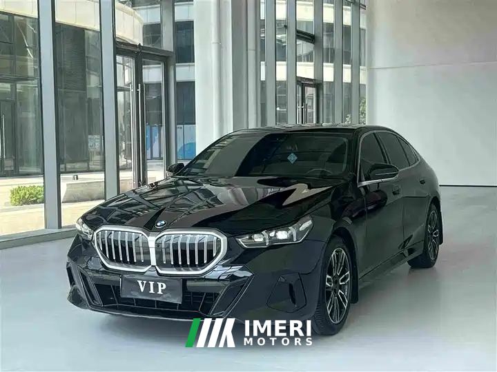 BMW 5 Series 530Li Premier M Sport Package