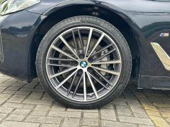 BMW 5 Series 530Li Premier M Sport Package - фото 12