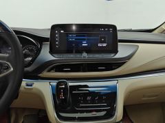 Buick GL8 Land Business Class 2.0T Luxury Edition 7-seater - фото 17