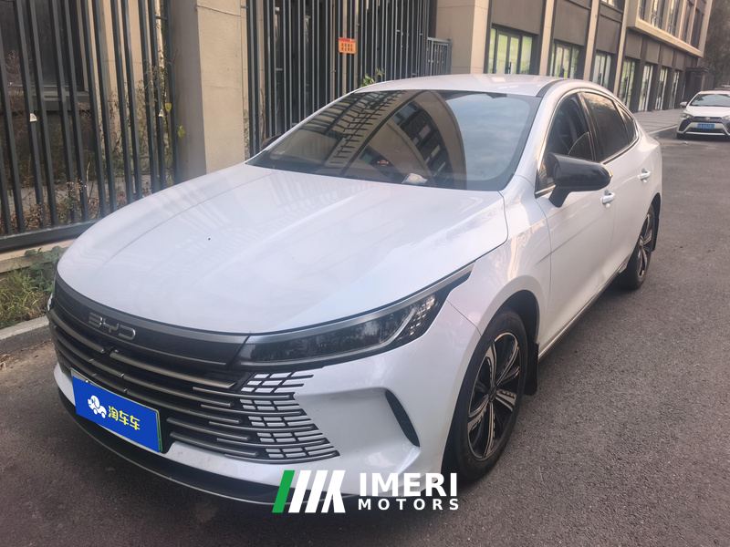 BYD Destroyer 05 DM-i Champion Edition 1.5L 120km Luxury Edition - автомобиль из Китая
