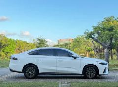 Geely Emgrand 4 million commemorative items 1.5L CVT Beyond Edition - photo 17