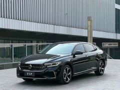 Volkswagen Passat 330TSI DCT Luxury Edition - photo 1