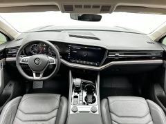 Volkswagen Touareg 3.0T Edition - photo 10
