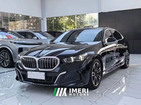 2024 BMW 5 Series 530Li Luxury M Sport Package - car from China