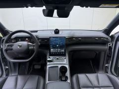 NIO ES8 580km Base 100kWh 6-seater - фото 3