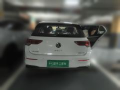 Volkswagen Golf 200TSI - photo 5
