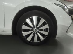 Volkswagen Golf 200TSI - photo 8