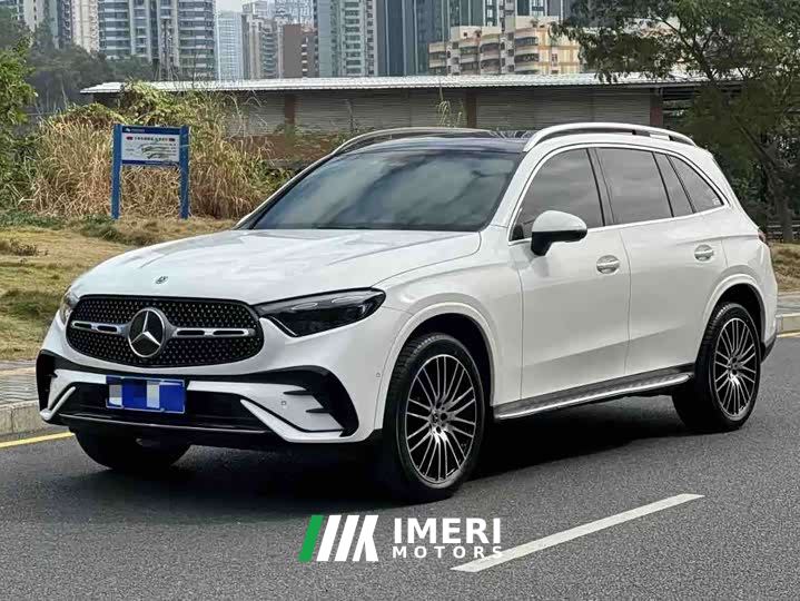 Mercedes-Benz GLC 300 L 4MATIC Dynamic 5-Seater