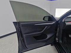 Tesla Model Y 615km Performance High-Performance AWD Version - фото 12