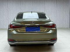 Lexus ES 200 Excellence Edition - ფოტო 7