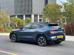 Ford Mustang Mach-E 619km Long RangeLuxury Edition - photo 4