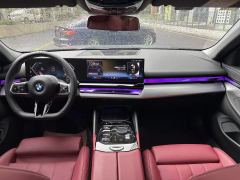 BMW 5 Series 525Li M Sport Package - фото 7