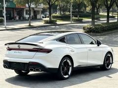 MG7 2.0T Automatic Trophy Apex Edition - photo 9