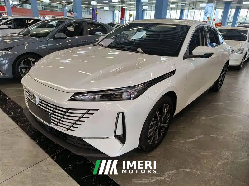 Changan Eado Chang 'an Ease Movement PLUS 1.4T High-Energy Edition - автомобиль из Китая